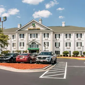 Hotel Quality - Savannah I-95
